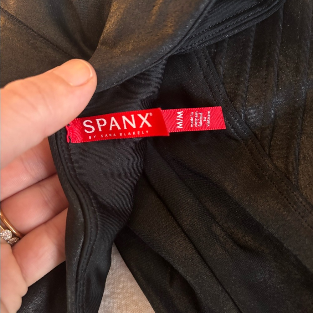 Spanx moto legging